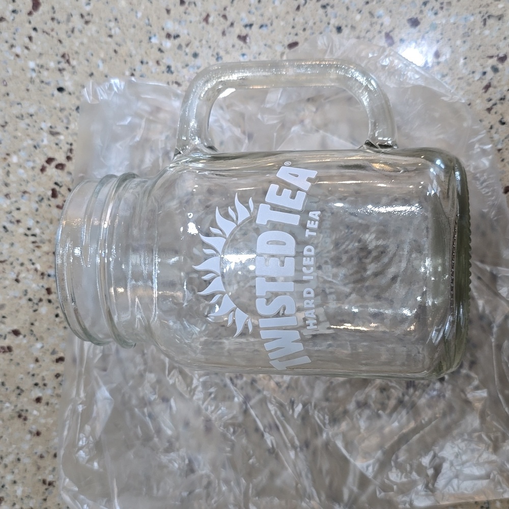 Twisted Tea Mason Jar 22oz - Picture 3 of 5